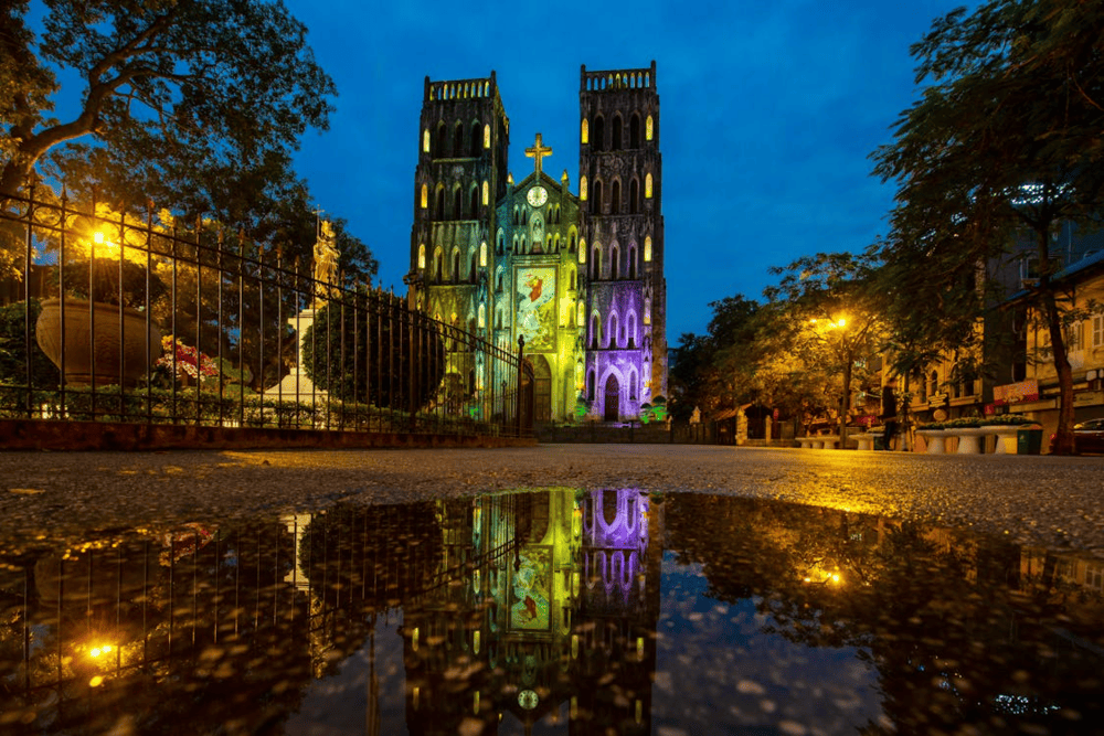 Admire the neo-Gothic elegance of St. Joseph Cathedral, a striking symbol of Hanoi&rsquo;s French colonial legacy (Source: Pexels)